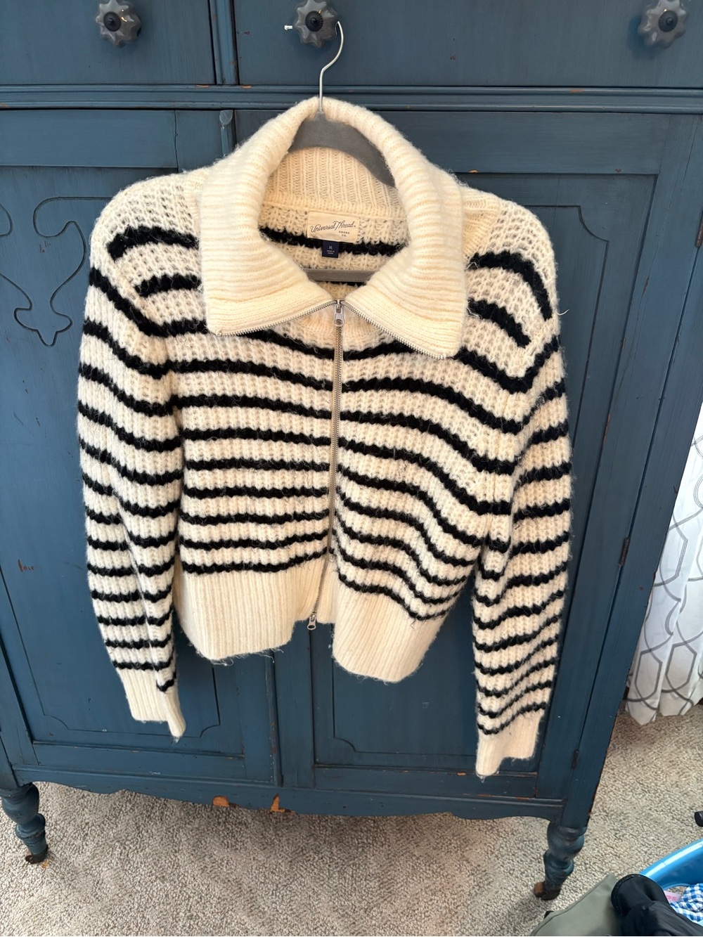 Universal Thread Cream & Black Striped Zip Cardigan